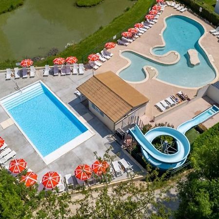 Camping Country Park Touquin - Site Officiel - Next To Disneyland Paris 外观 照片