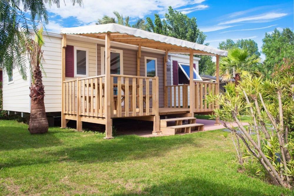 Camping Country Park Touquin - Site Officiel - Next To Disneyland Paris 外观 照片