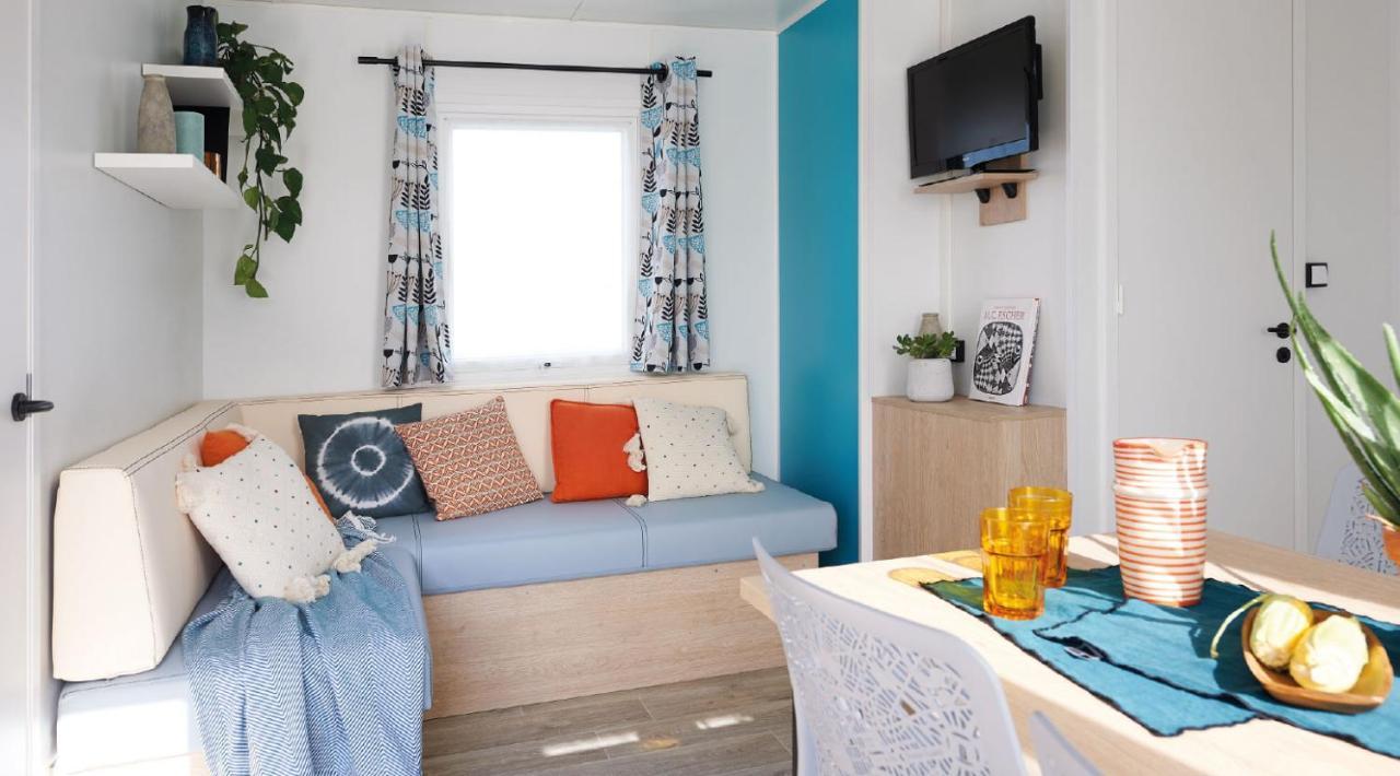 Camping Country Park Touquin - Site Officiel - Next To Disneyland Paris 外观 照片