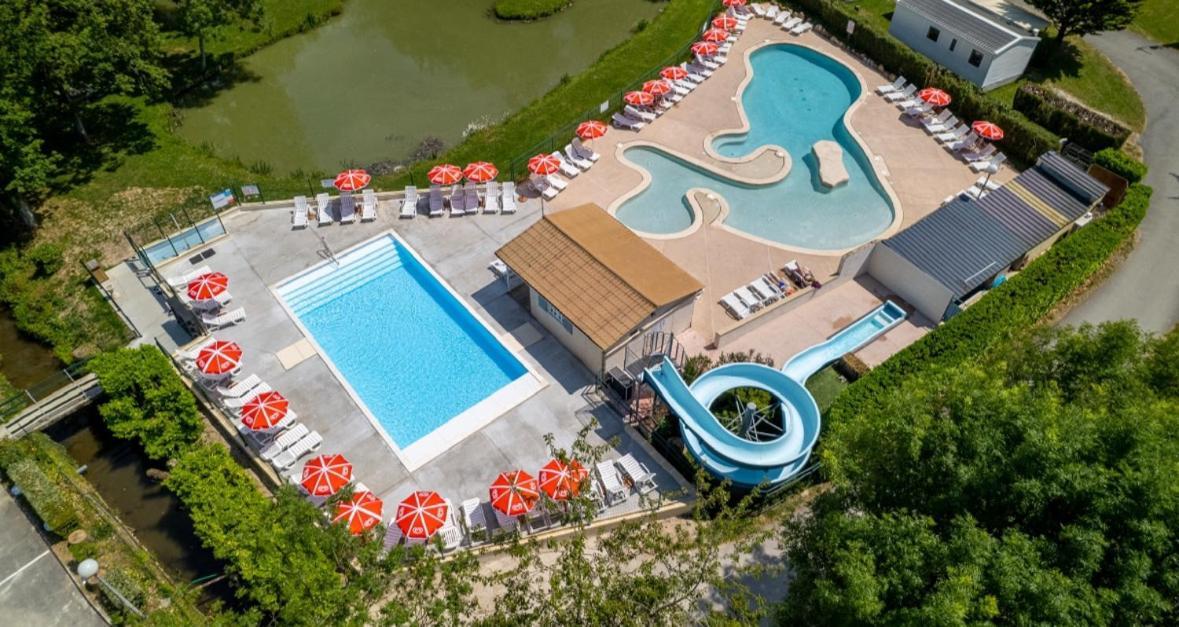 Camping Country Park Touquin - Site Officiel - Next To Disneyland Paris 外观 照片